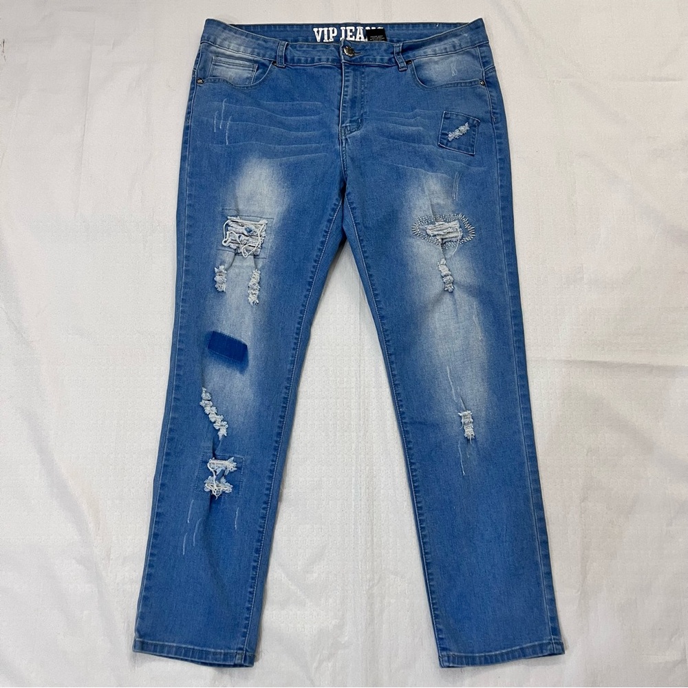 VIP Women's Straight Leg light wash Jeans size 14